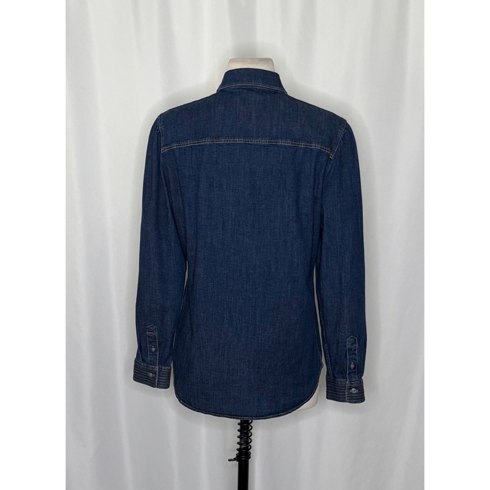 Women's UNTUCKIT Jenna Buttondown Denim Shirt Top Pockets Dark Wash Preppy 8 - Picture 8 of 13